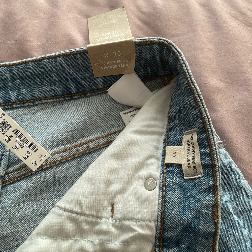 MadeWell The Curvy Perfect Vintage Jean